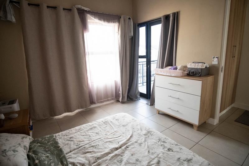 To Let 2 Bedroom Property for Rent in Sandown Western Cape